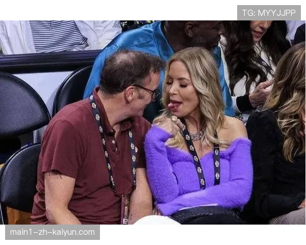 巴斯家族百亿美元售湖人队 CBA球队估值跃升至十亿级人民币 巴斯家族百亿美元售湖人队 CBA球队估值跃升至十亿级人民币